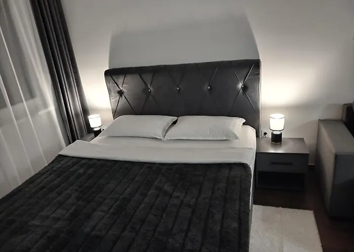 007 Διαμέρισμα *