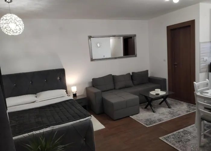 007 * Κραγκούγιεβατς